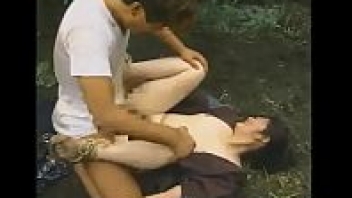 หนังเอ็กส์ข่มขืนแม่บ้านจีน มาเกี่ยวข้าวโดนซุ่มแล้วลากมาทะลวงxxxหี ...